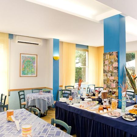 Hotel Villa Rosa Cesena Bagian luar foto